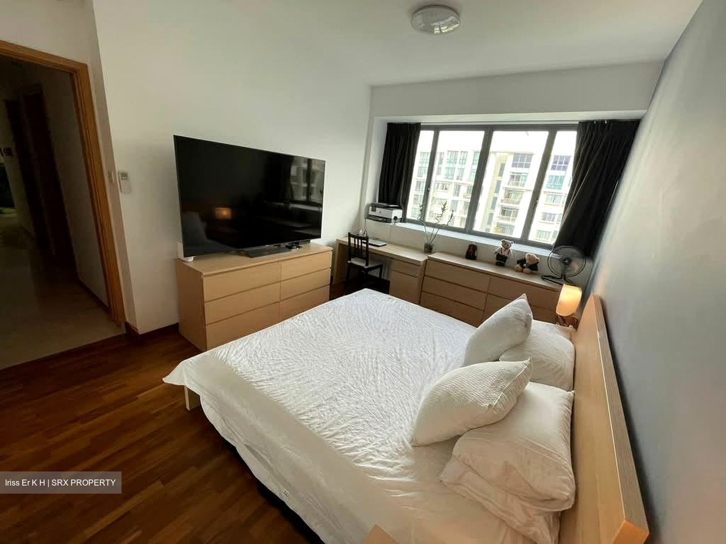 The Waterina (D14), Apartment #584420171